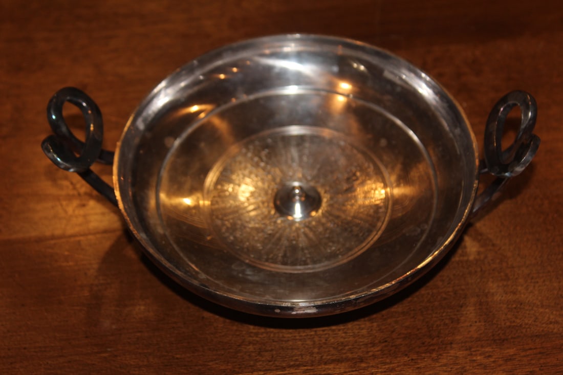 Gorham Silverplate Greek Kylix: Metropolitan Museum of Art - 7 inches across