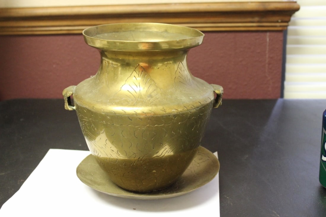 A Large Chinese Antique/Vintage Iron (1 of 11)