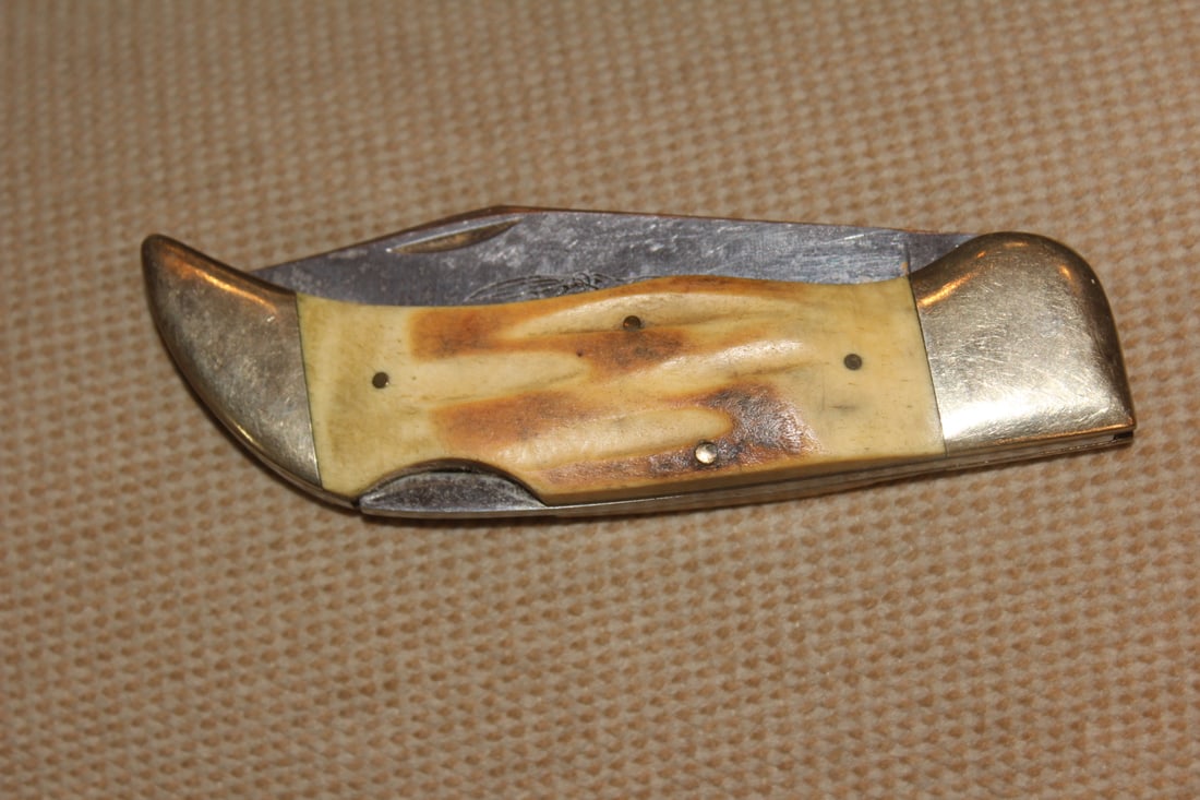 Parker and Son K401 Stag Handle Pocket Knife: 5 1/4" long when folded