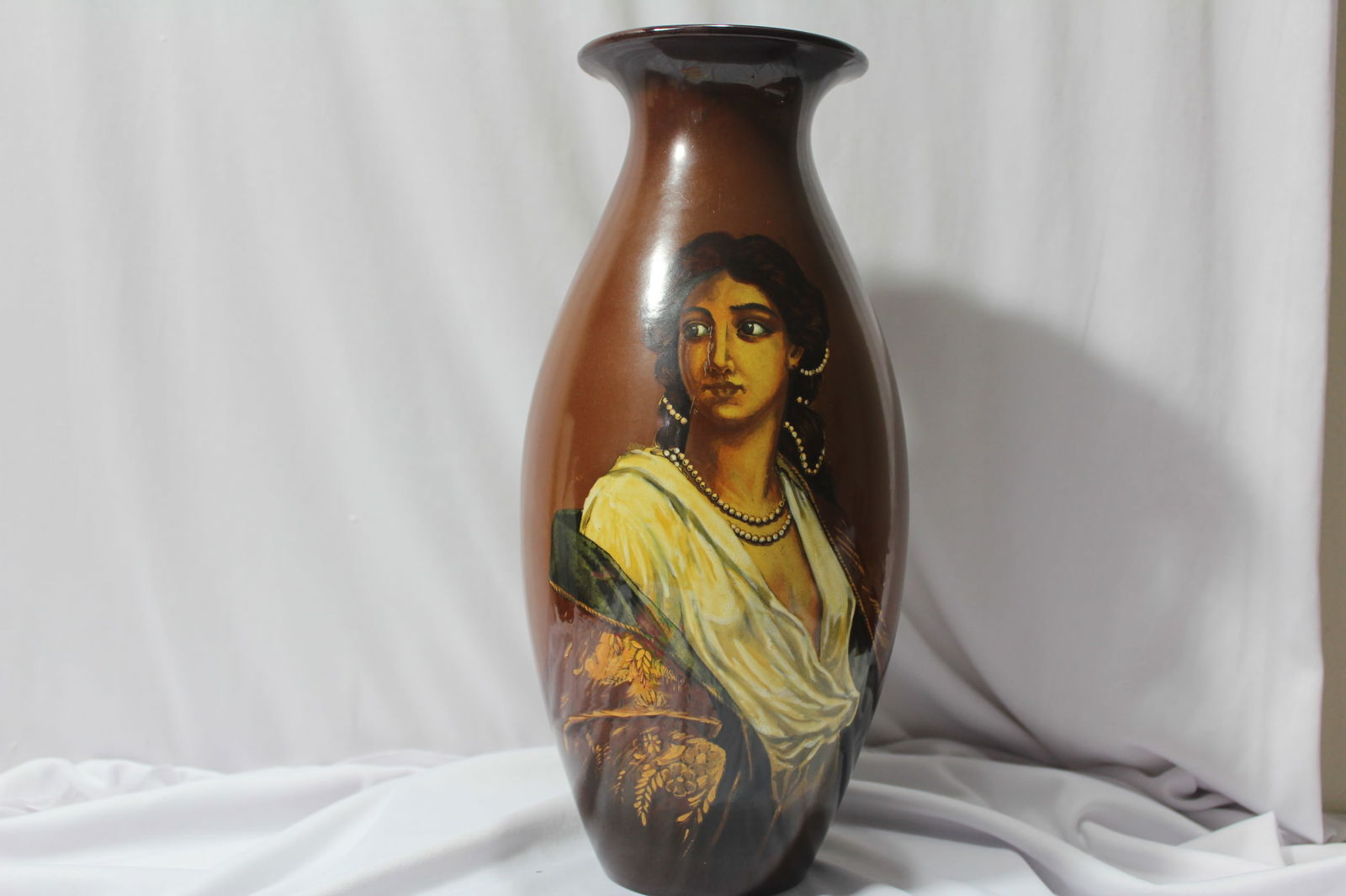 Mettlach Portait Vase: with paperwork - 12" tall