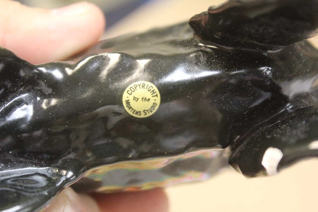 Solid Ceramic Mortens Studio Dog - 5