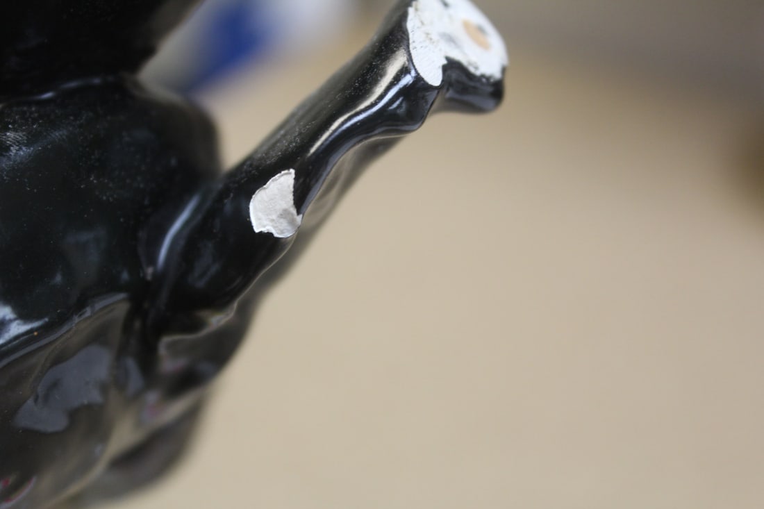 Solid Ceramic Mortens Studio Dog - 6