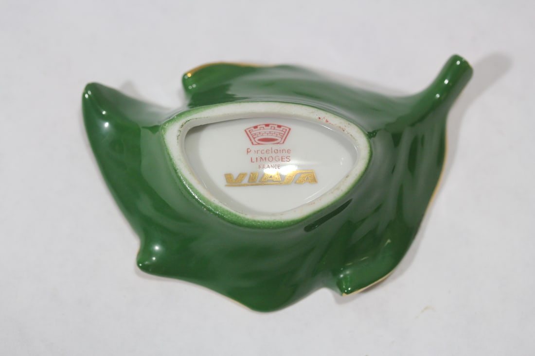 A Limoges Leaf Dish - 2