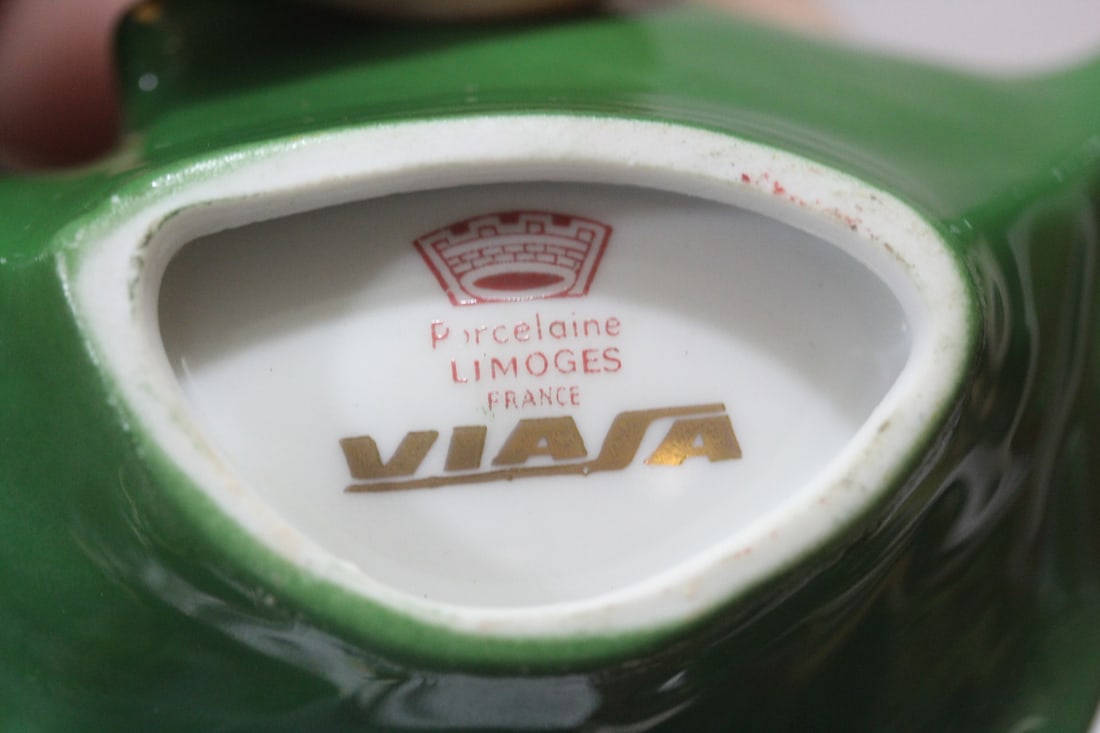 A Limoges Leaf Dish - 3