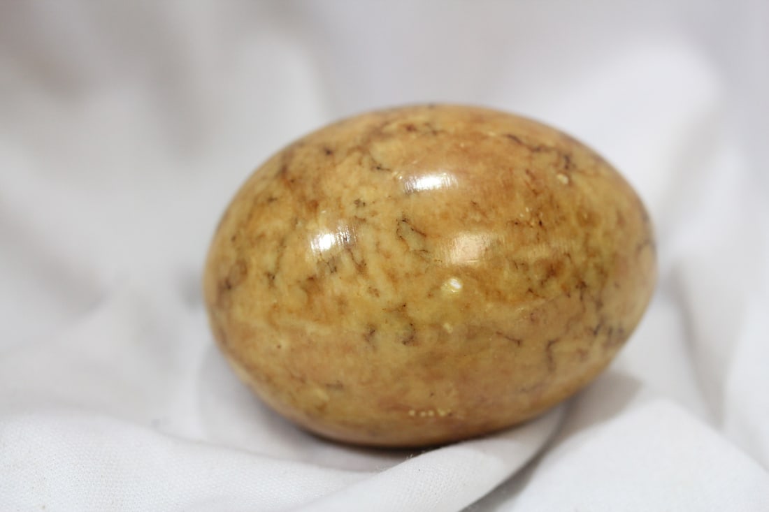 A Gemstone Egg - 4
