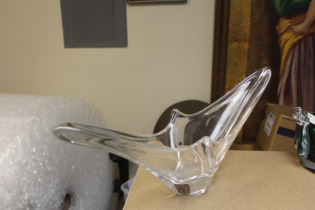 Signed Daum, France Center Glass Bowl (1 of 5)