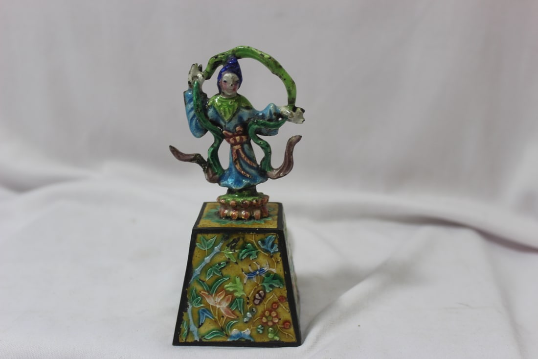 A Chinese Enamel on Metal Bell: most likely late 19th to early 20th century - 5 inches tall