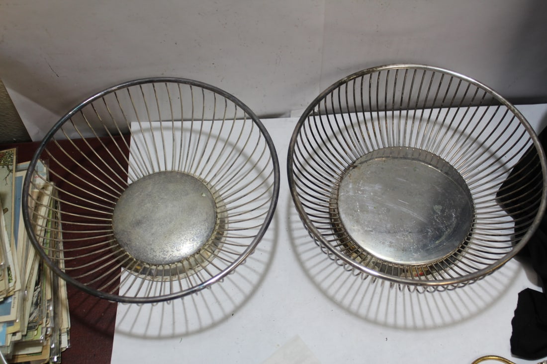 Loto f 2 Silverplated Strainers?: both 8 iches in diameter