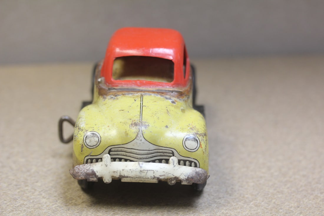 Vintage Courtland Toy Truck - 2