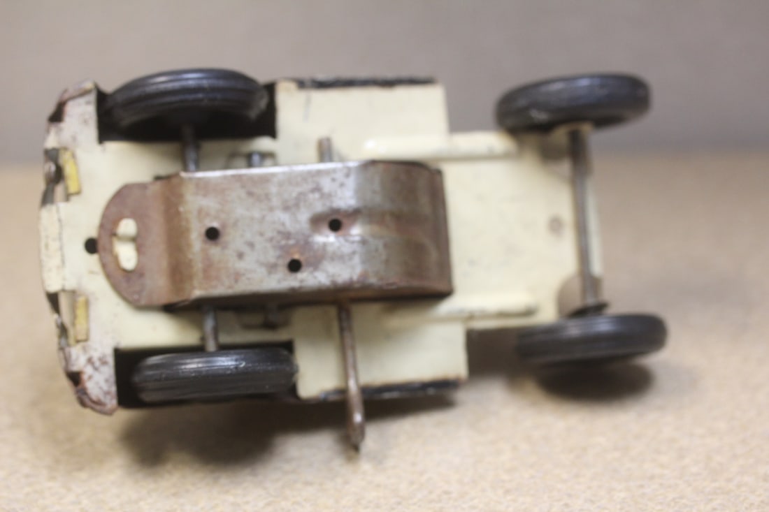 Vintage Courtland Toy Truck - 4