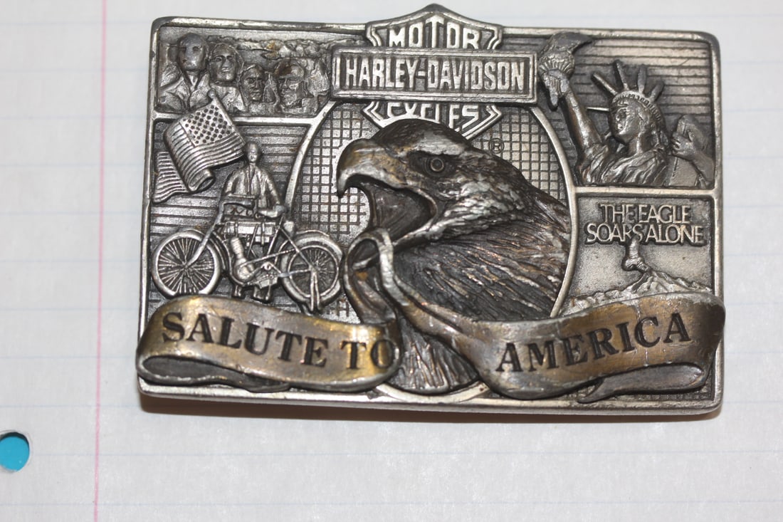 Harley Davidson Limited Edition Belt Buckle (1 of 2)