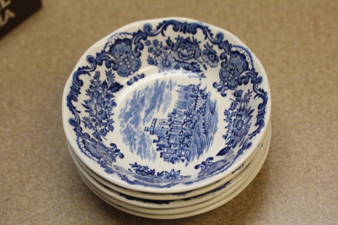 Set of 5 Enoch Wedgwood Scenery Bowl: blue and white - 5" in diameter