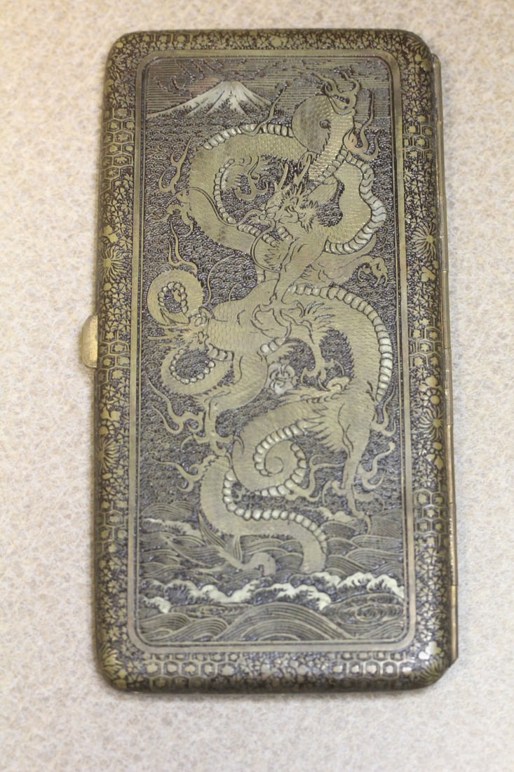 Important Japanese Shibayama Carved Komi (1 of 4)