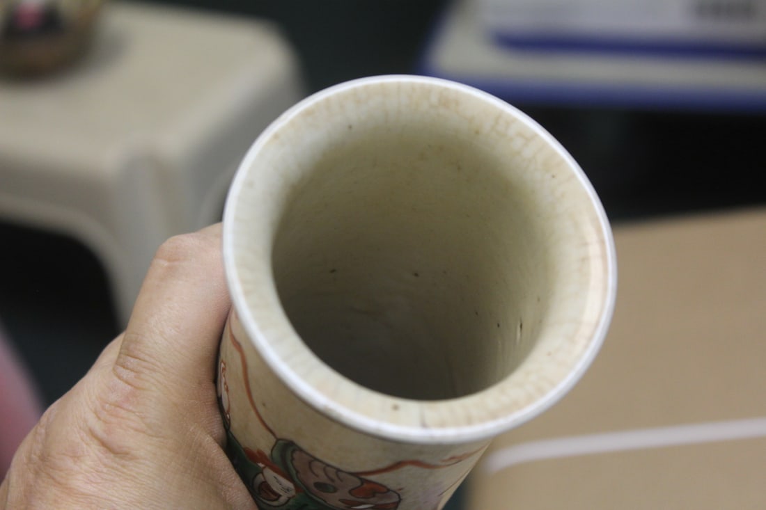 Pottery beaker vase - 8