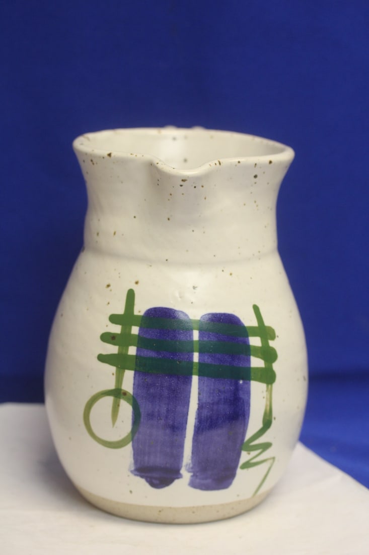 Gres de Milliamp Stoneware Pitcher: 7 3/8" tall