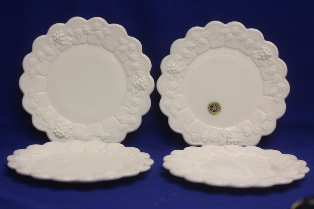 Set of 4 West Moreland Milk Glass Plates: 6 1/4" in diameter