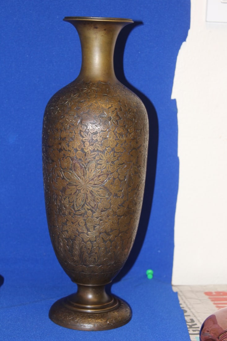 A Bronze Vase (1 of 8)