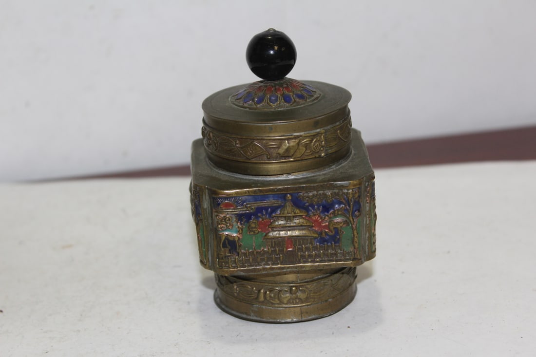 An Antique/Vintage Cloisonne Jar: with Peking glass finial - marked China - 4 1/4" tall