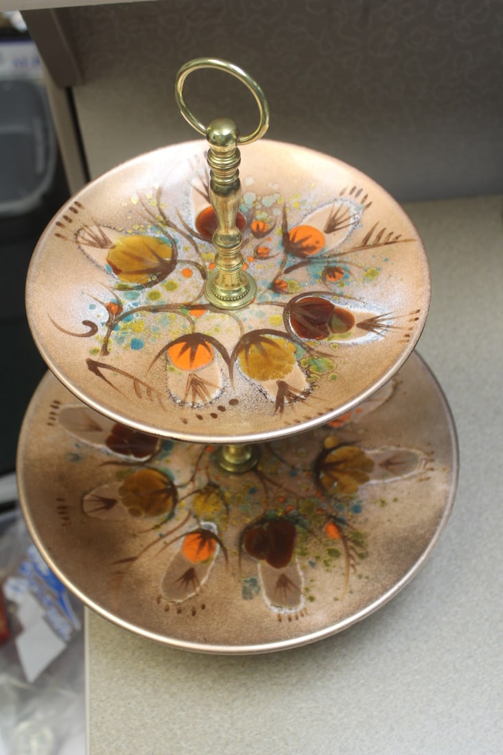 Retro/Art Deco Enamel Tray: 14" tall