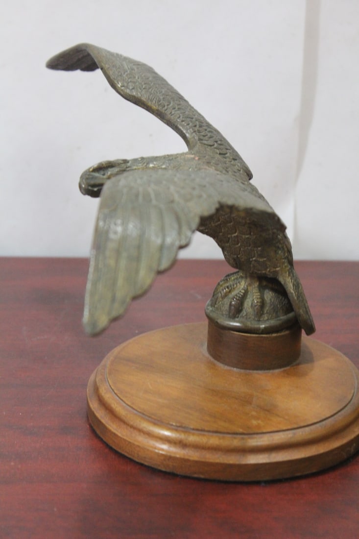 A Bronze Eagle on Base: eagle is rotatable - 11 1/4" across