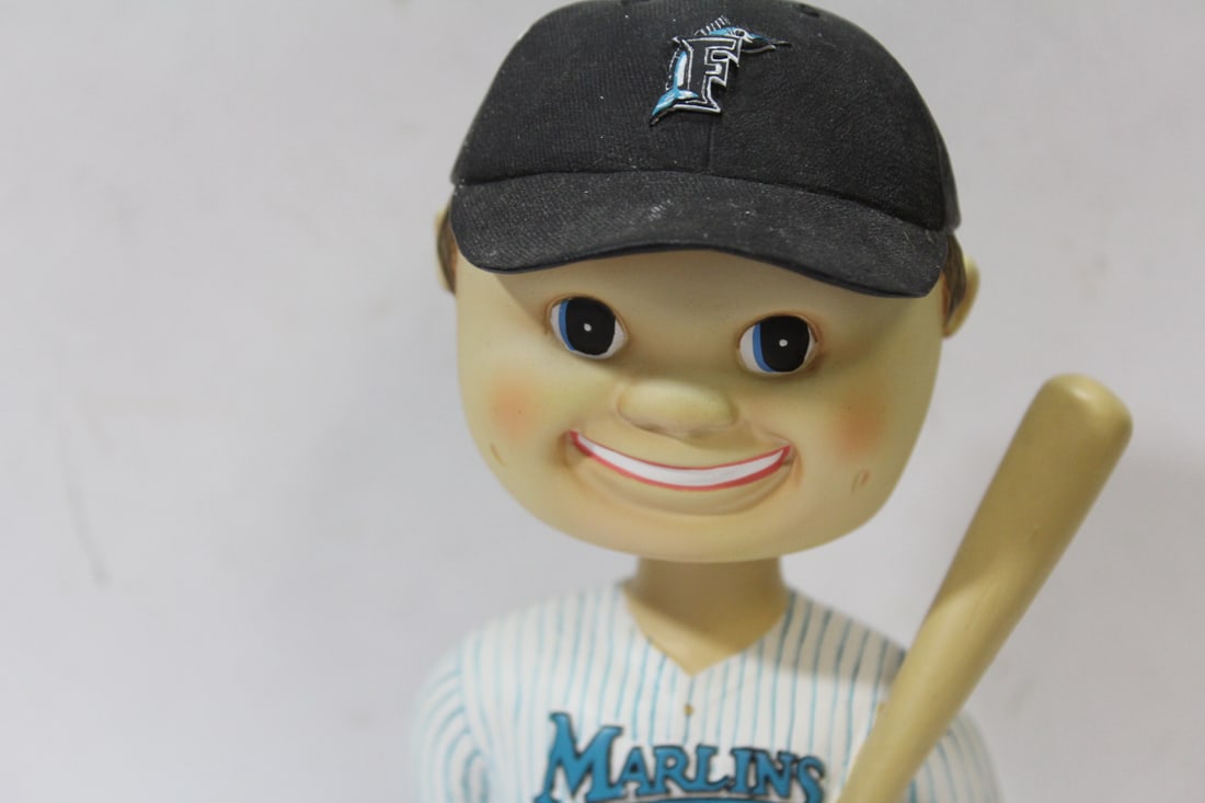 Marlins Bobbin Head - 2