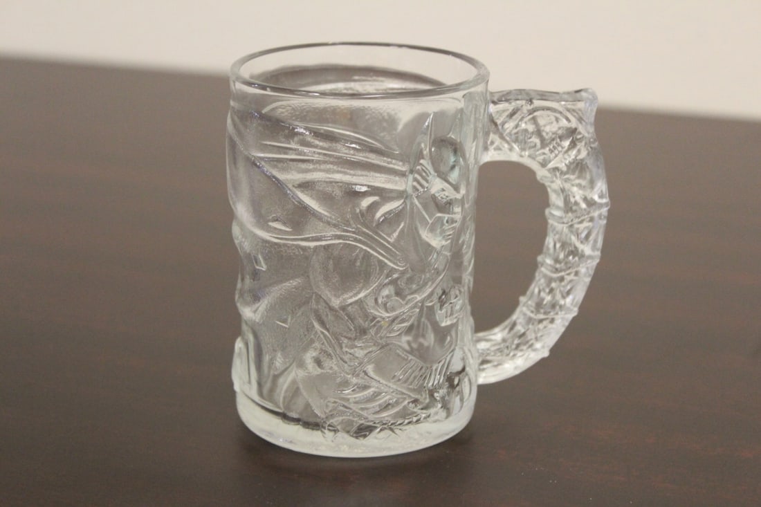 McDonald's' Batman Forever Etched Glass Mug: 4 1/4" tall
