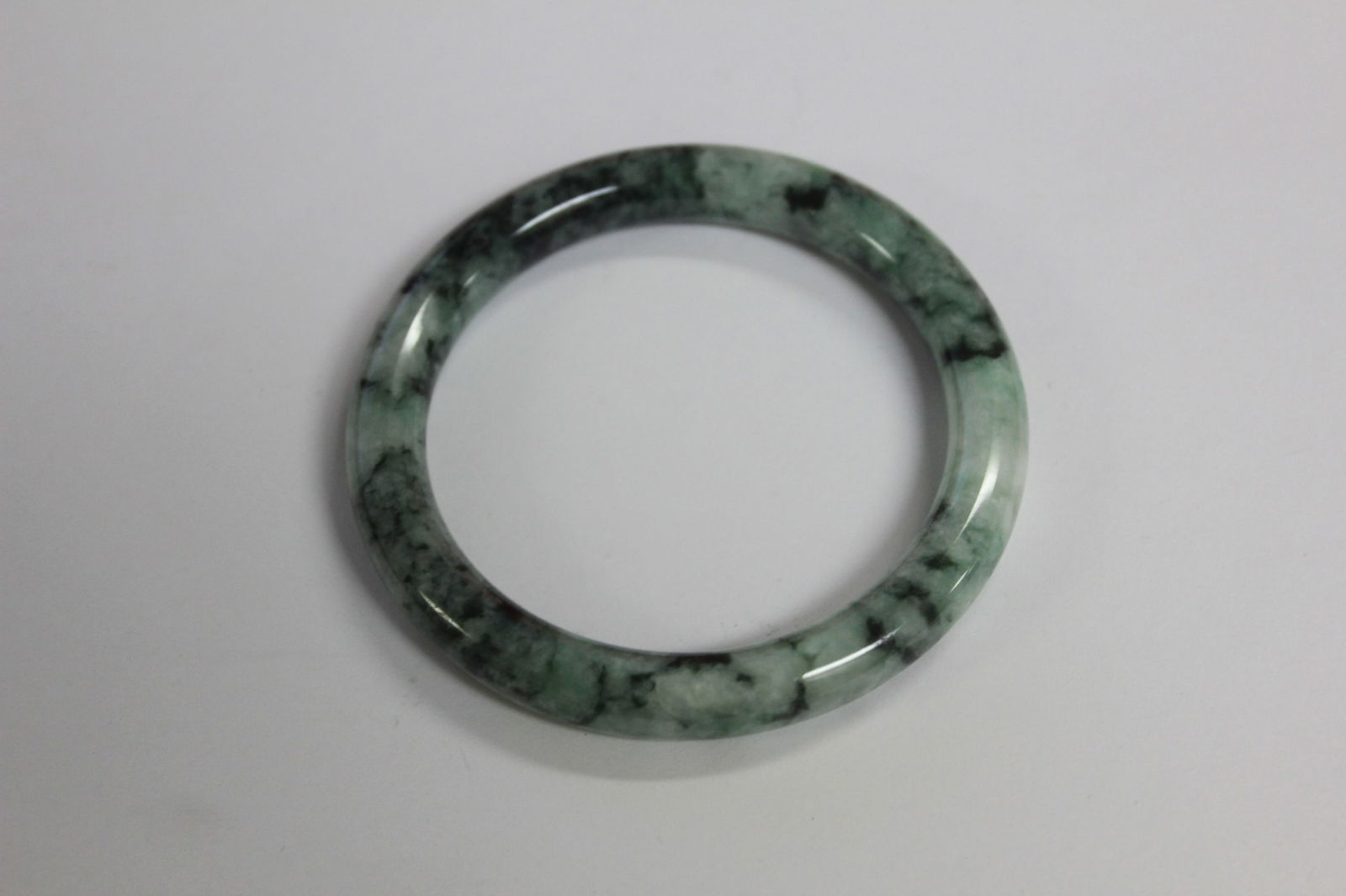 A Jade Bangle Bracelet (1 of 4)