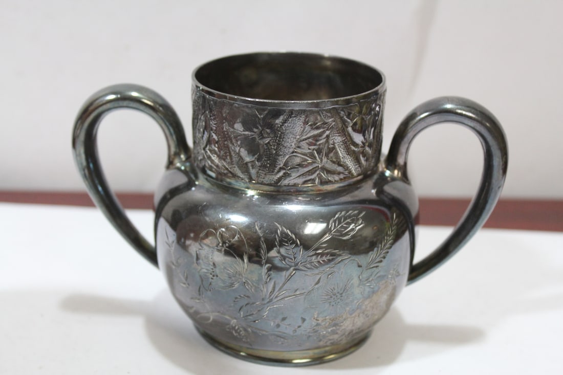 A Silverplated Two Handle Container - 3