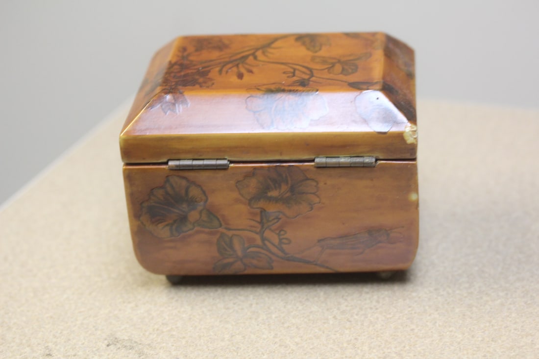 Lacquer Box - 3