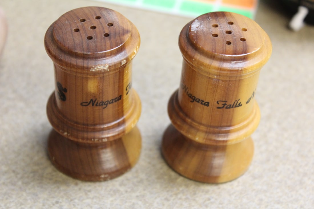 Niagara Falls Wooden Salt and Pepper Shakers: 2 3/8" tall each