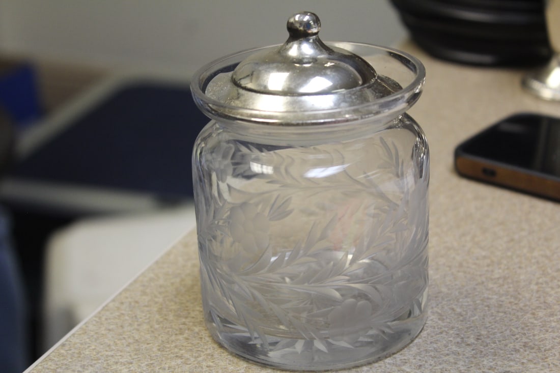 Vintage Carved/Etched Glass Jar (1 of 6)