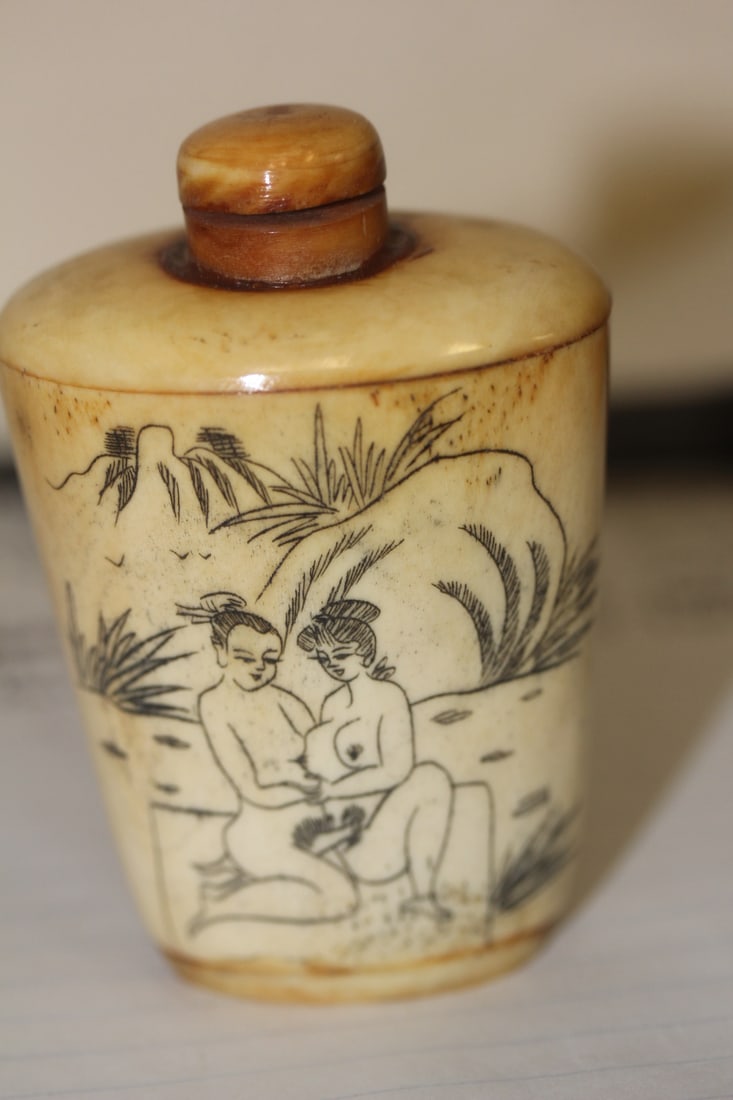 Erotica Bone Snuff Bottle: 3" tall