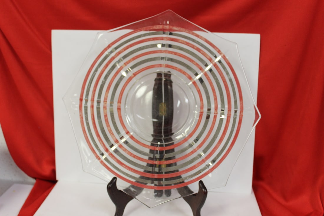 A Glass Octagon Tray: 11" in diameter