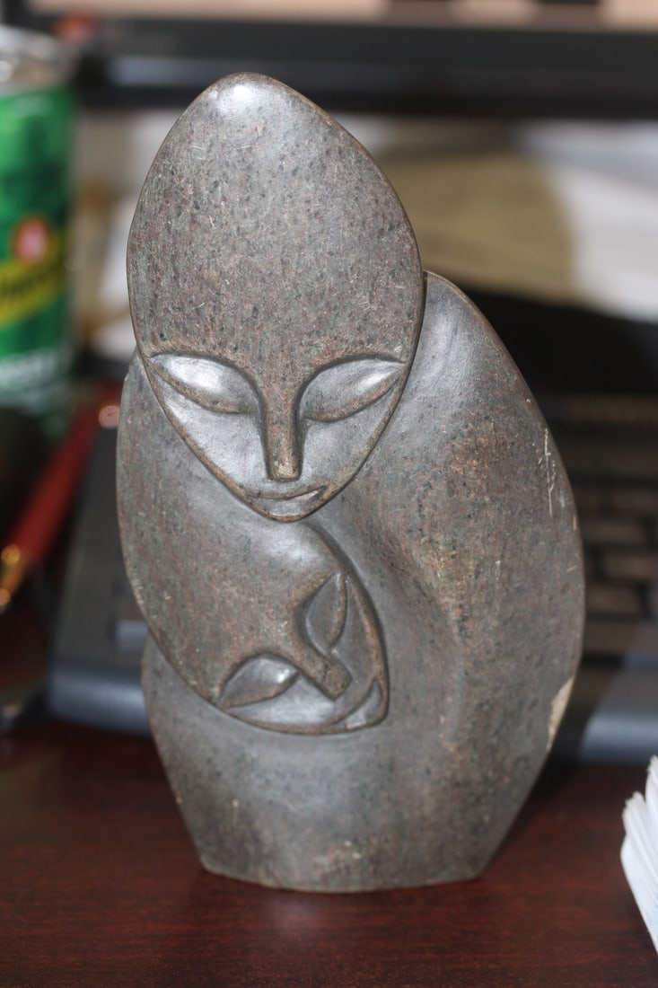 Mother and Child Carved Onyx Statue: thin - nicely carved - 6 1/2 inches tall