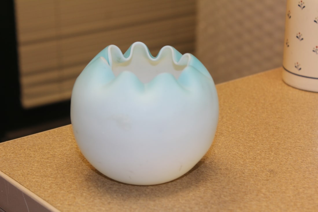 Peachbloom Satin Glass Bowl: 3 3/4" tall