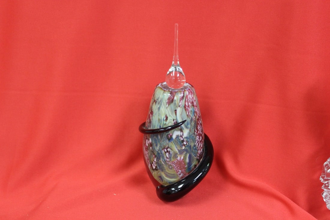 An Eickholt Glass Perfume Bottle: 8 1/8" tall - beautifully done