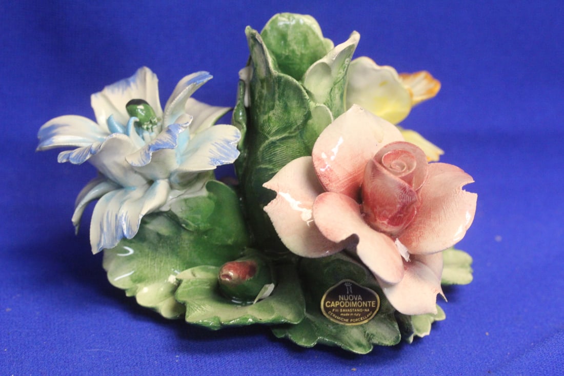 A Ceramic Capodimonte Flower: approximately 6 1/4" across