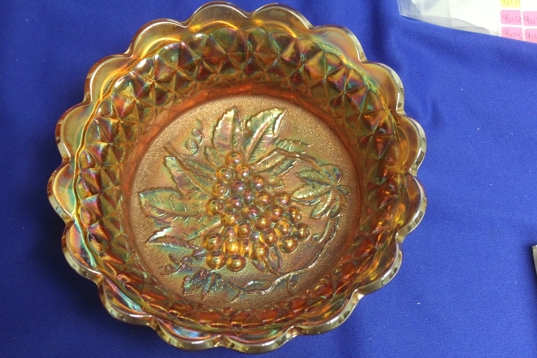 A Carnival Glass Bowl: 8 5/8" in diameter - unmarked, but appears to be fenton