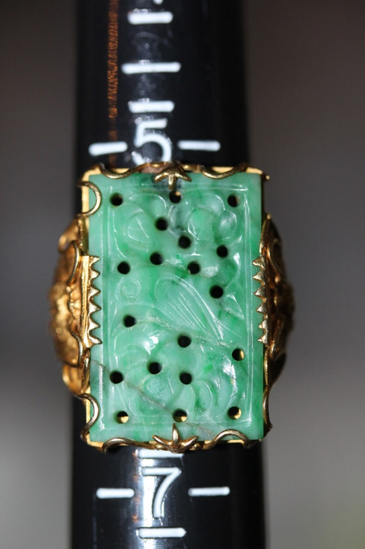22k Jade Ring - 10