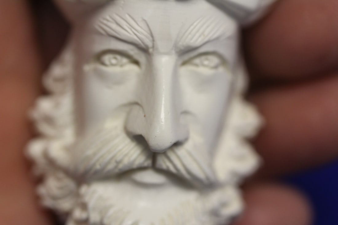 A Carved Meerchaum Head - 3