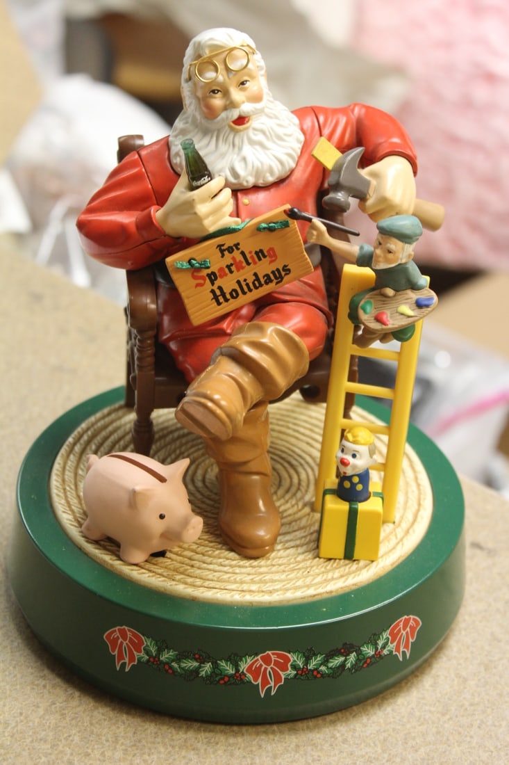 Coca Cola Coin Bank: 7 1/2" tall