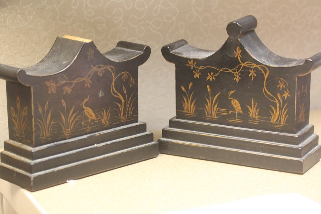 Pair of Heavy Wood Book Ends: old - please note: one has a loss on top as shown - 6 1/4" long