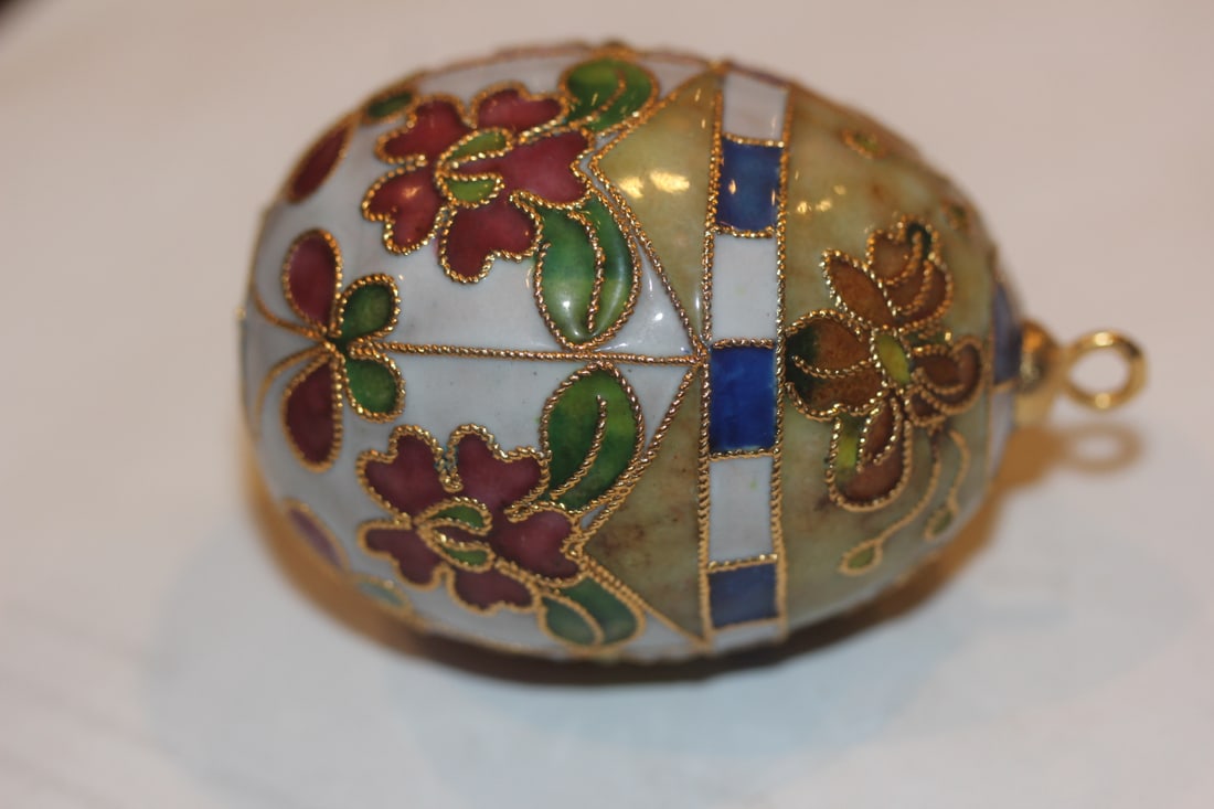 Cloisonne Egg Christmas Ornament: 2 1/2" across