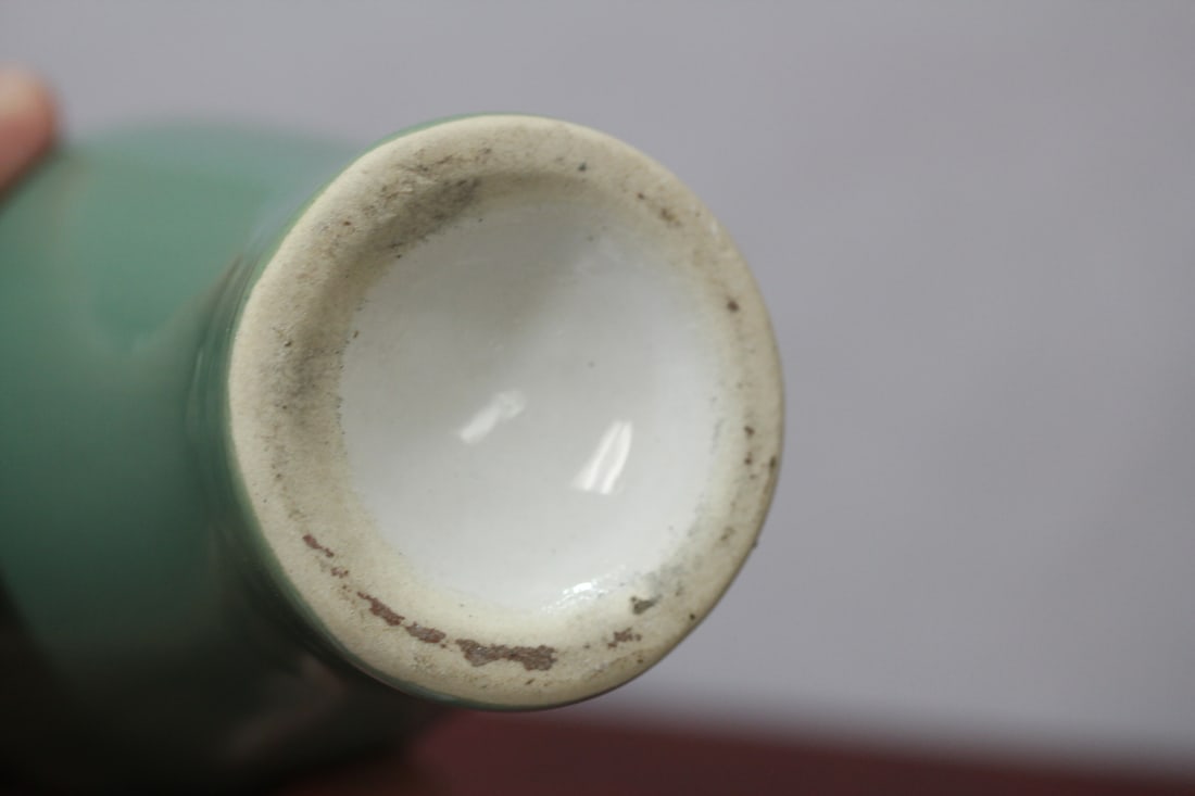 A Green Ceramic Vase - 5