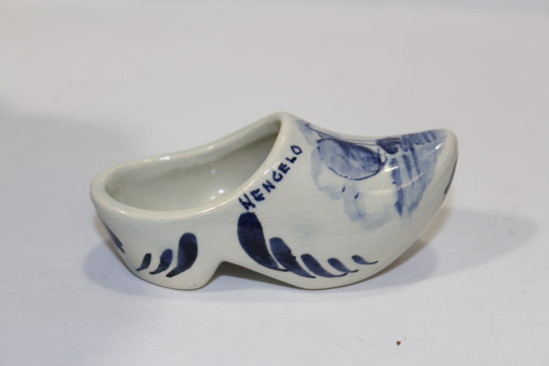 A Delft Ceramic Shoe: 3" in length