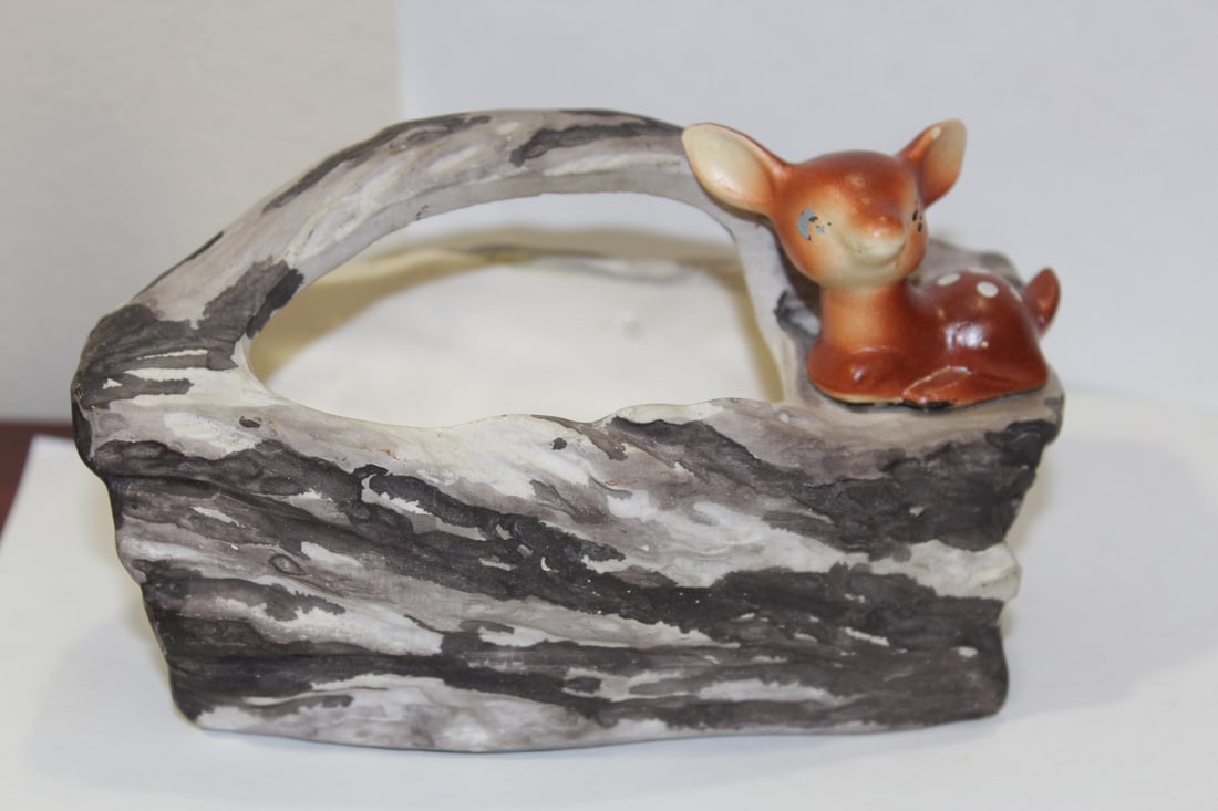 A Ceramic Deer Basket: 6" across