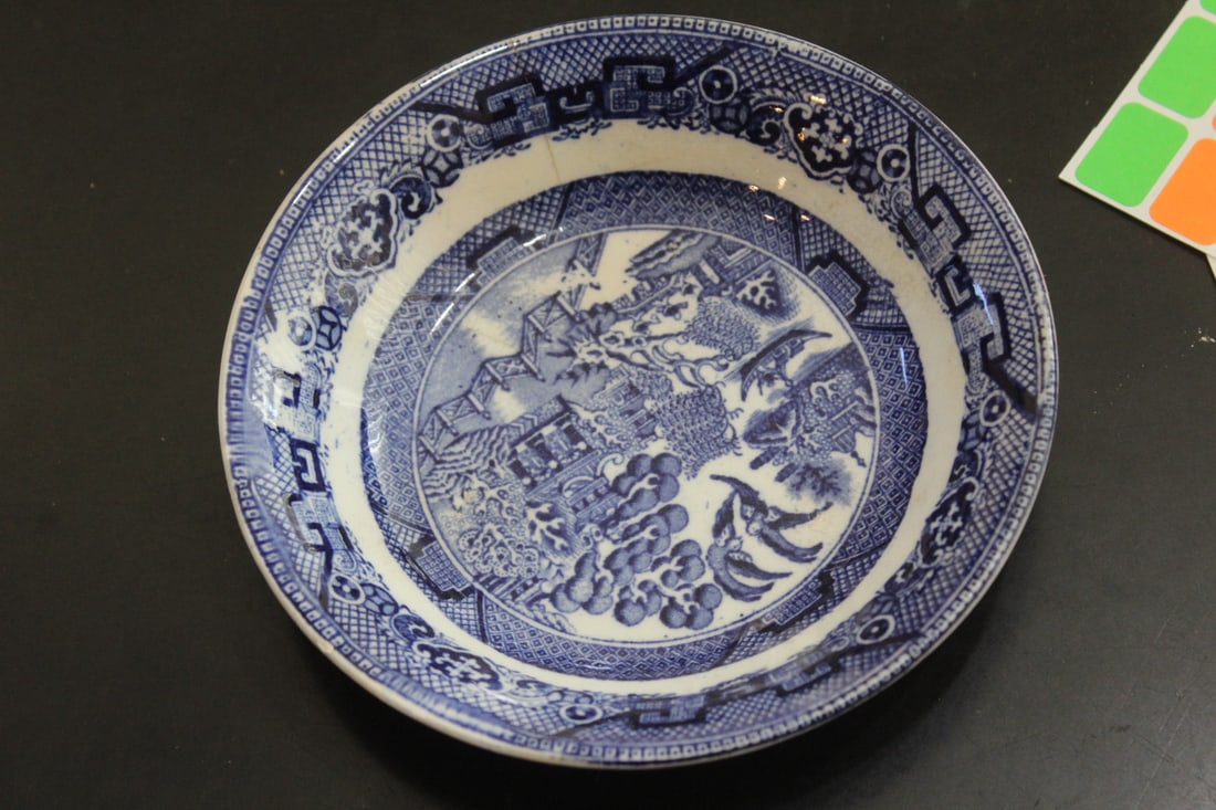 Small Antique Willow Bowl: 19th century - please note: faint hairline as shown - 5 1/8" in diameter