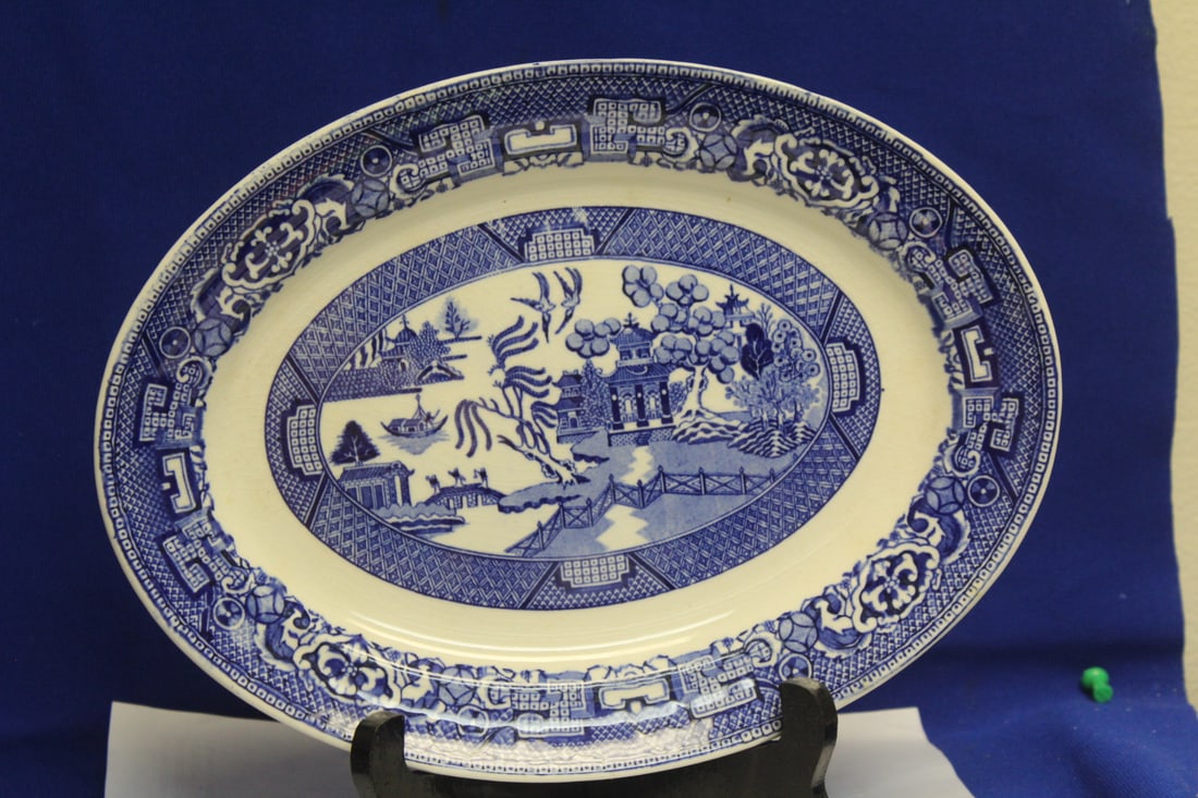 Willow Ware Blue and White Plate (1 of 3)