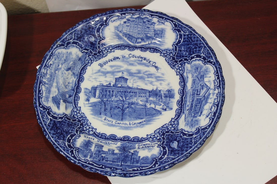 An English Flow Blue Plate: 9" in diameter