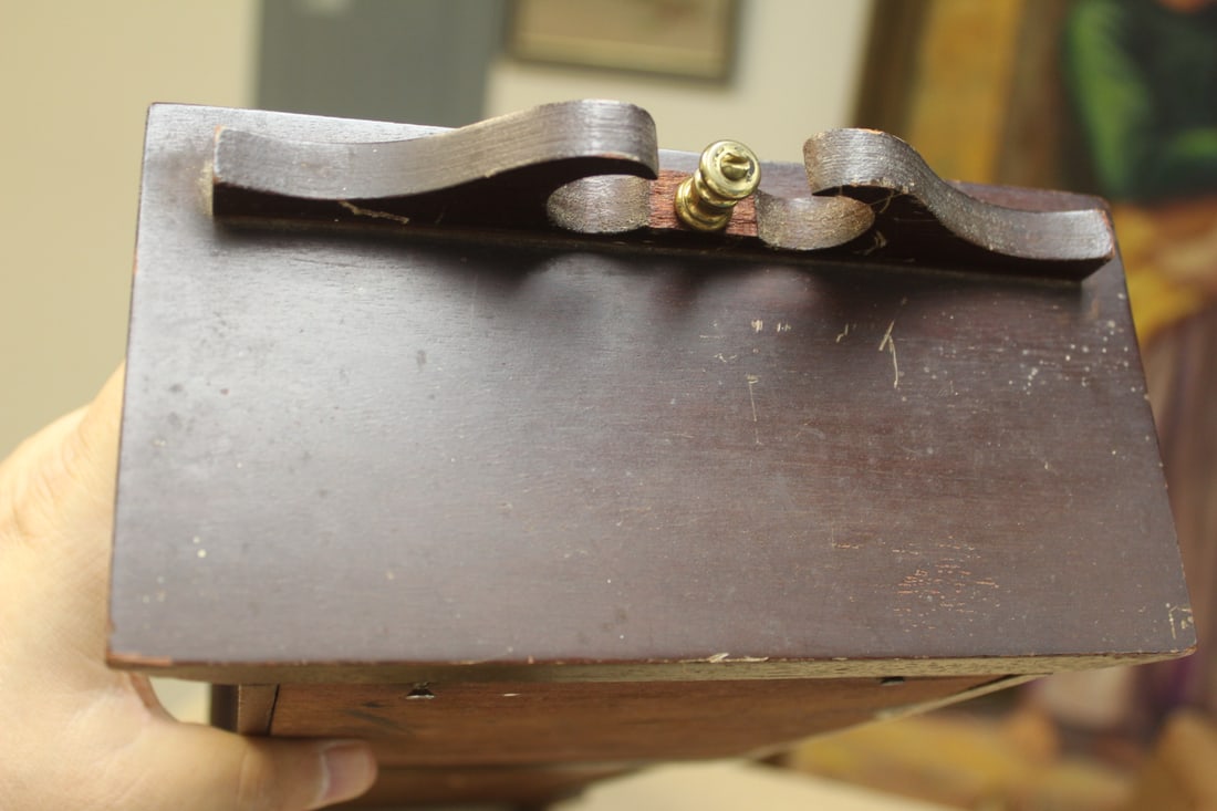 A Sheffield Clock - 6